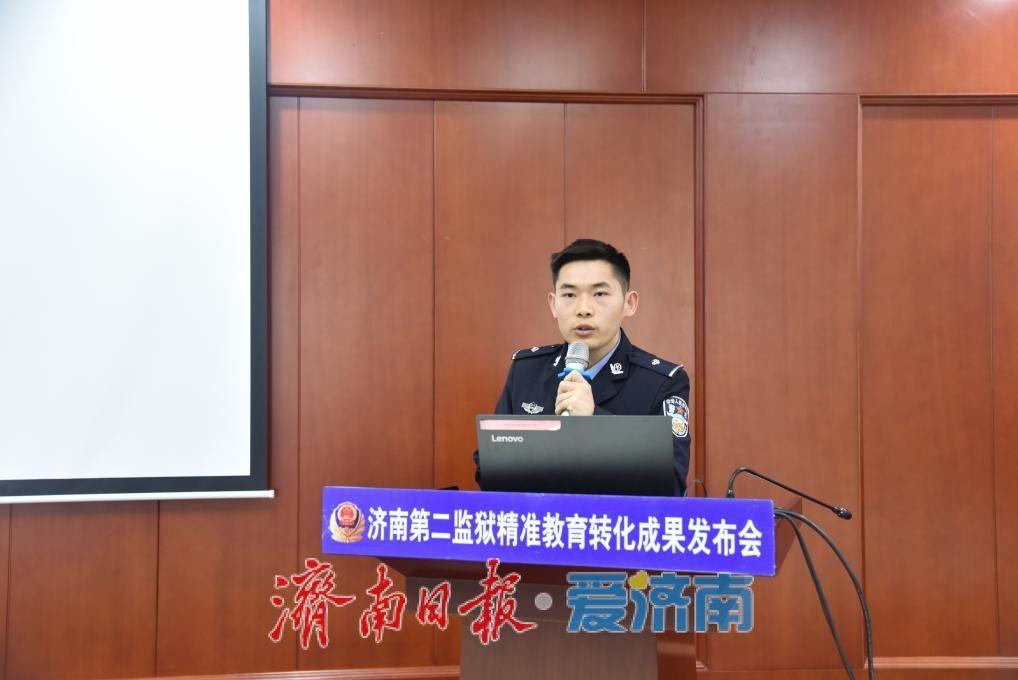 理性看待婚前同居 關于情感價值與尊重的思考